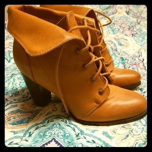 Mustard/Tan lace up booties